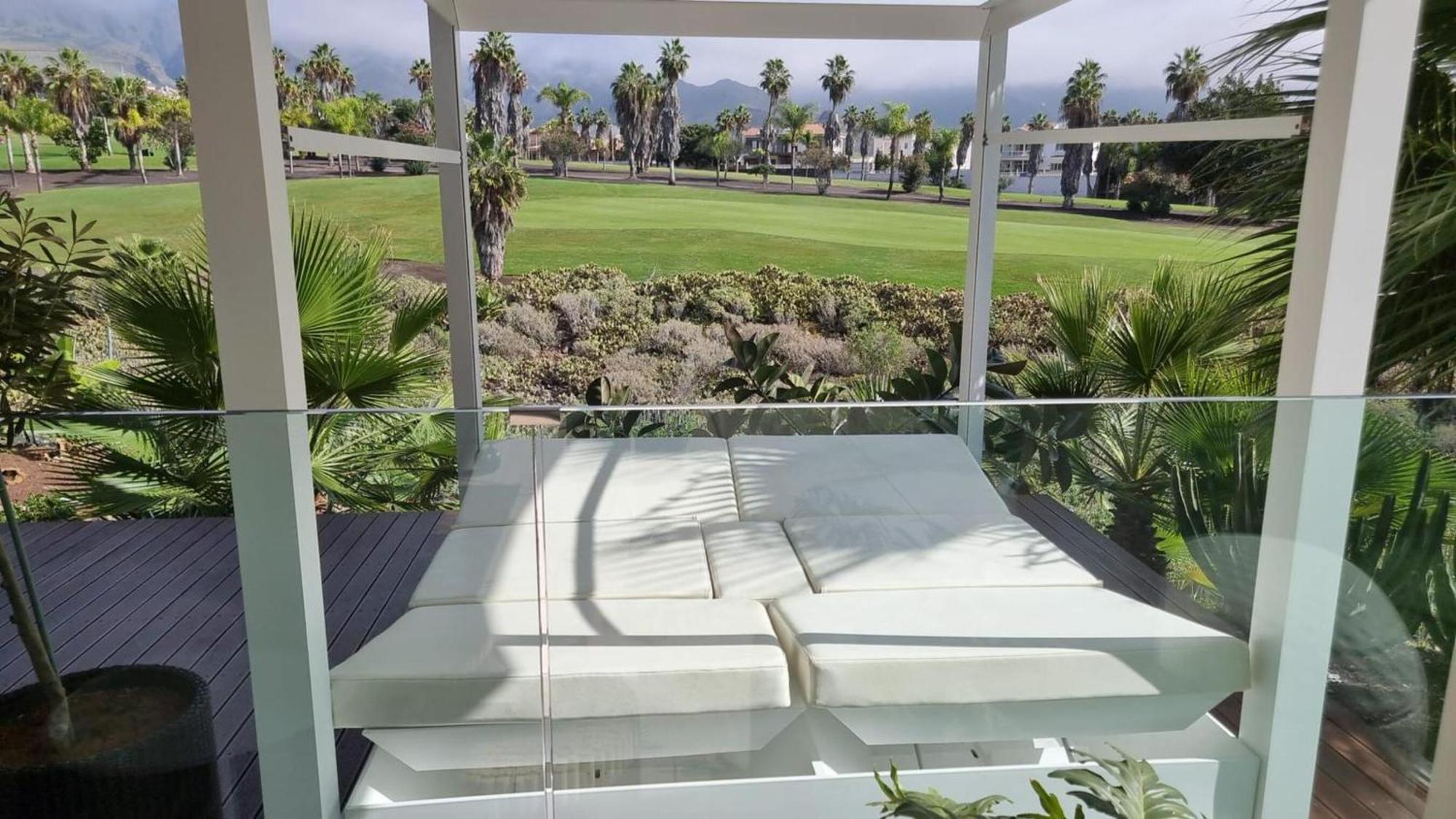 Luxury Villa Rebeka - Heated Pool And Jacuzzi Costa Adeje  Eksteriør billede